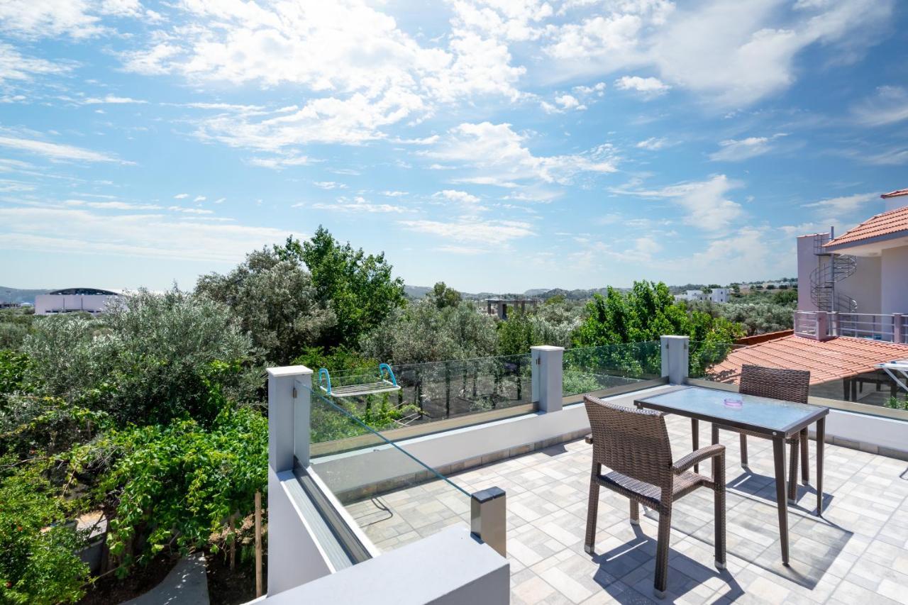 Aristos Garden Apartments Kalithies Exteriör bild